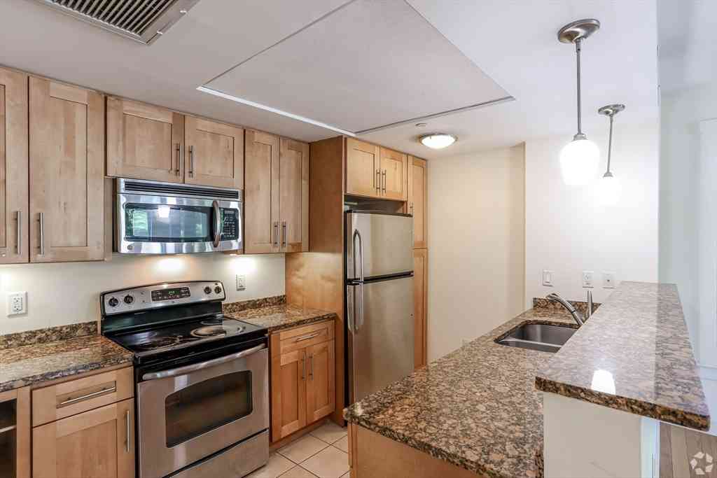 Apartment For Rent - 87 New #112<br/> Cambridge, MA 02138