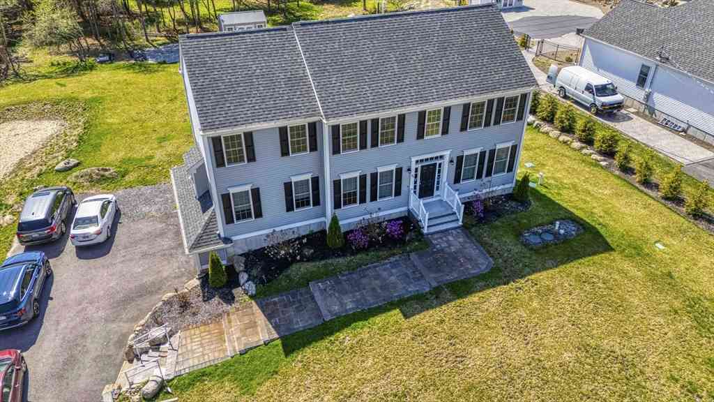 Homes For Sale - 127 Gifford Rd<br/> Westport, MA 02790