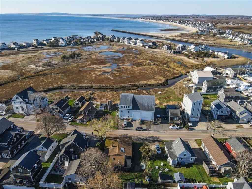 Homes For Sale - 64 Central St<br/> Marshfield, MA 02020