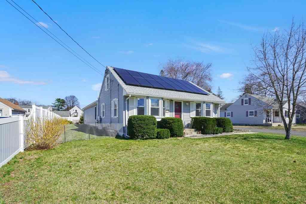 Homes For Sale - 244 Colemore Street<br/> Hampden County, Agawam, MA 01030