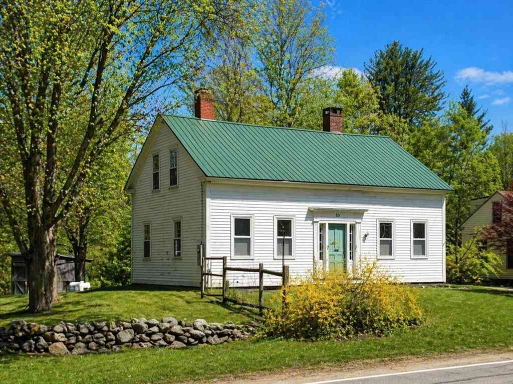 Homes For Sale - 53 East Street<br/> Petersham, MA 01366