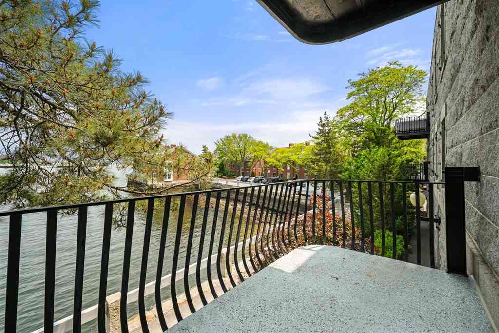 Condo For Rent - 343 Commercial Street #211<br/> Boston, MA 02109