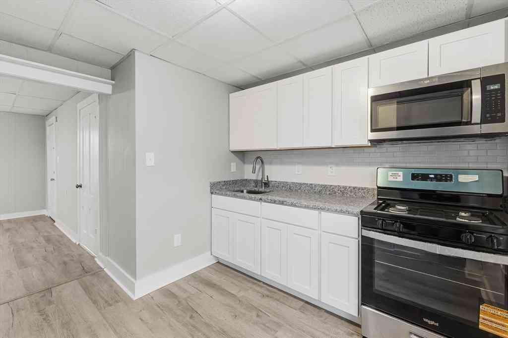 Homes For Rent - 255 Rodman St #4<br/> Fall River, MA 02721