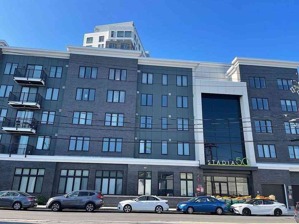 Condo For Sale - 50 Hichborn St #407<br/> Boston, MA 02135