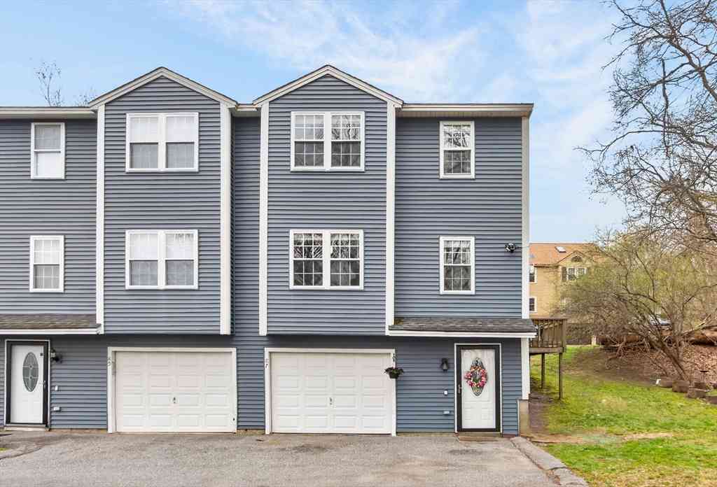 Condo For Sale - 87 Mercury Terrace #87<br/> Haverhill, MA 01832