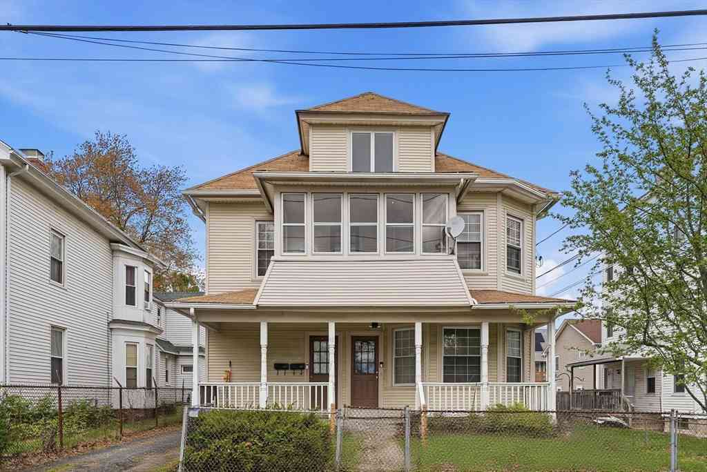 Multifamily For Sale - 42 Berkshire St<br/> Hampden County, Springfield, MA 01151