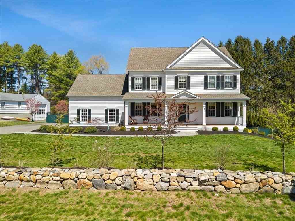 Homes For Sale - 296 Wood St<br/> Middlesex County, Hopkinton, MA 01748
