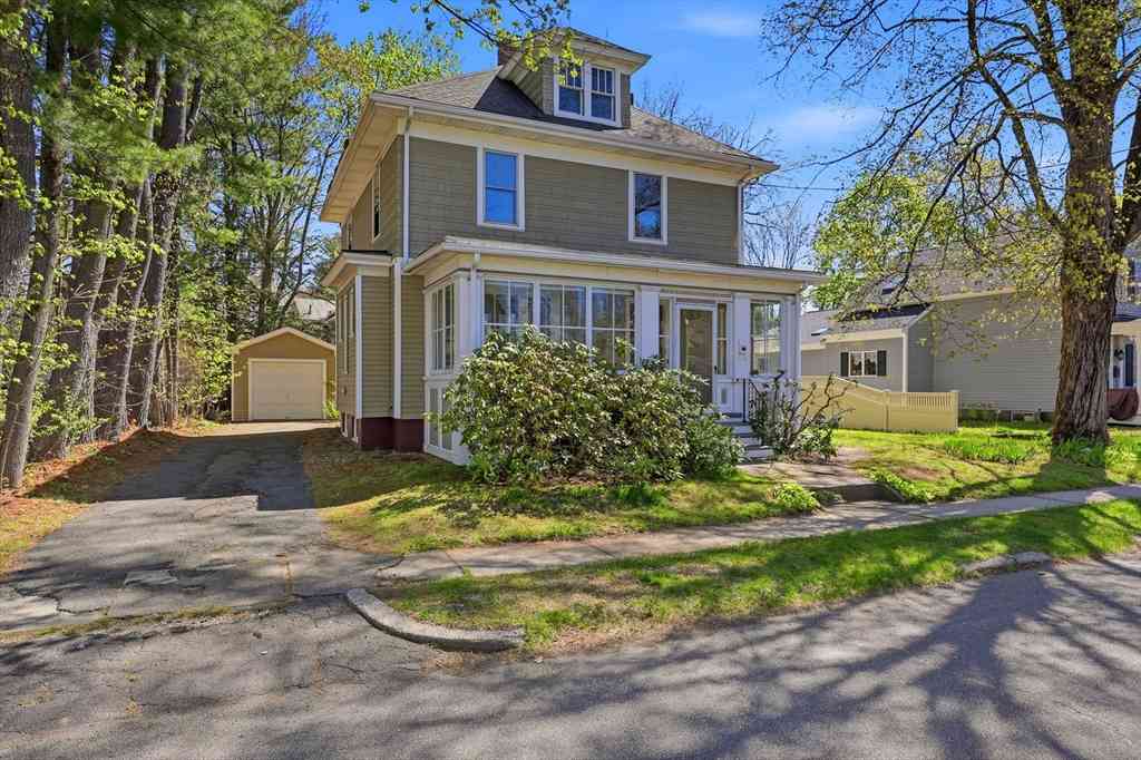 Homes For Sale - 63 Lilly St<br/> Northampton, MA 01062