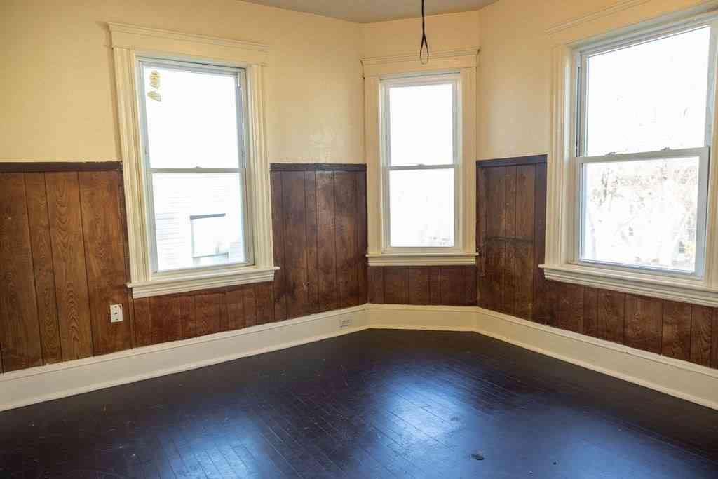 Apartment For Rent - 42 Dorcester #3<br/> Worcester, MA 01604