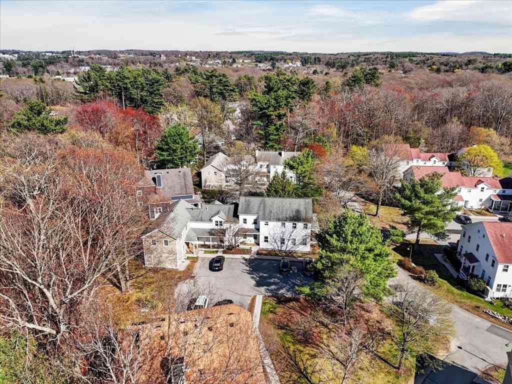 Condo For Sale - 8 N Commons #C<br/> Lincoln, MA 01773