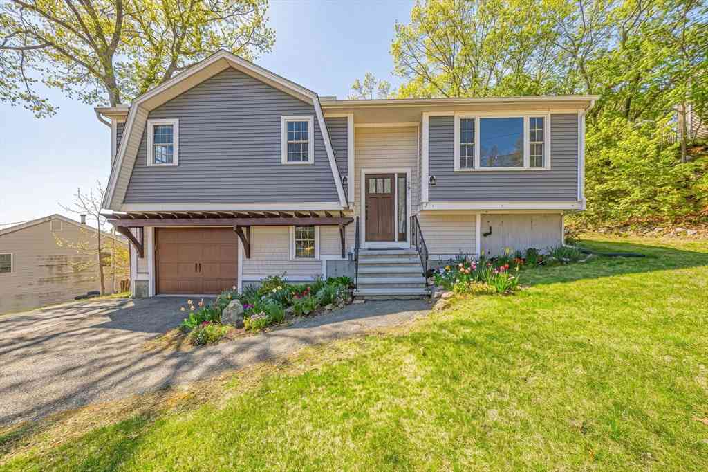 Homes For Sale - 39 Blueberry Hill Rd<br/> Middlesex County, Woburn, MA 01801