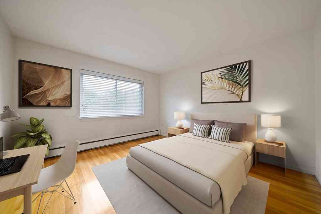Condo For Sale - 425 S Huntington Ave #8<br/> Boston, MA 02130