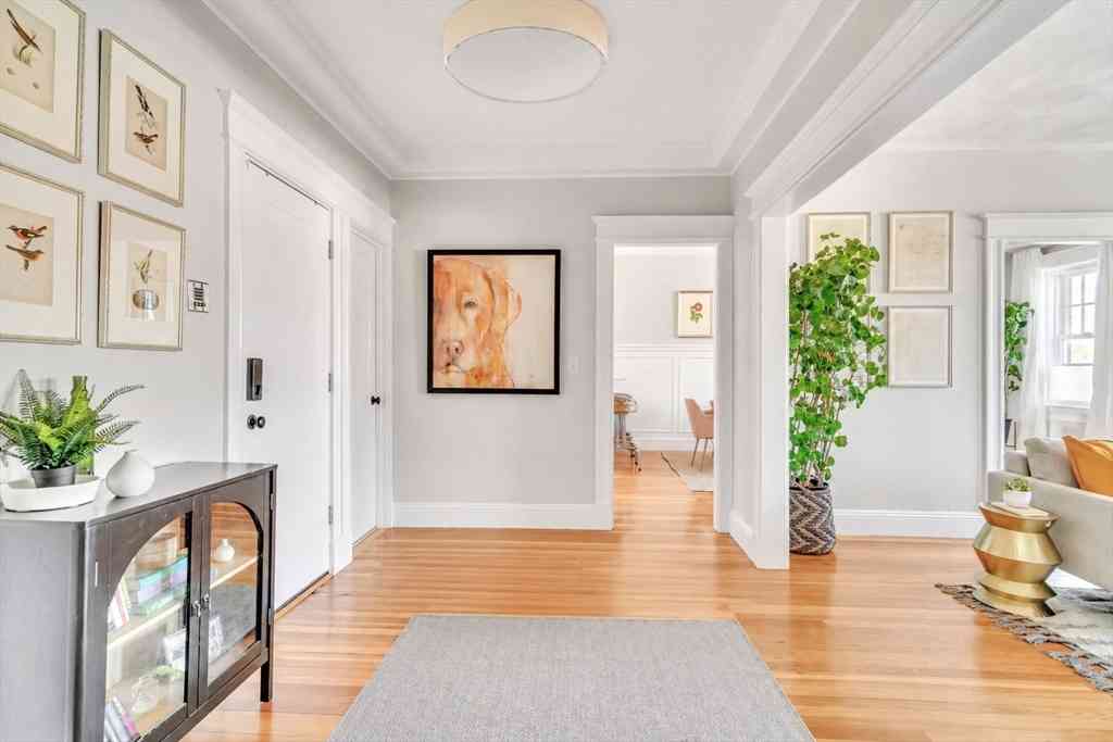 Condo For Sale - 20 John Street #3<br/> Brookline, MA 02446
