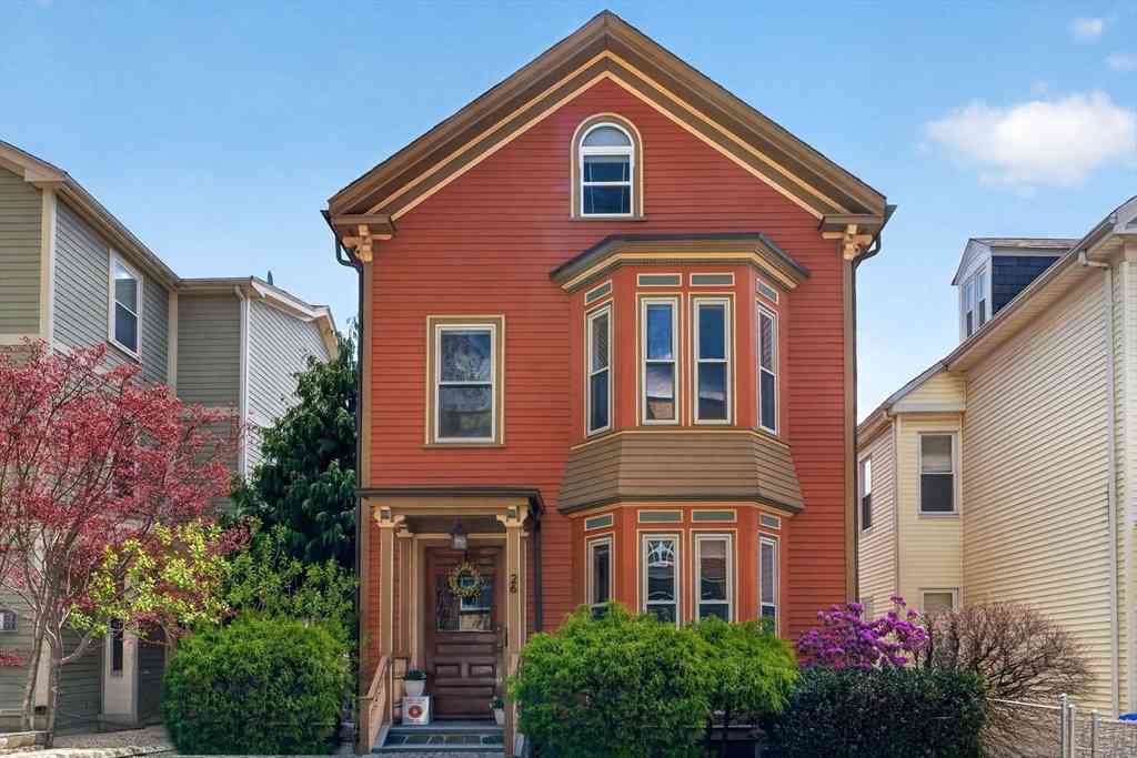 Condo For Sale - 26 Custer St #2<br/> Boston, MA 02130