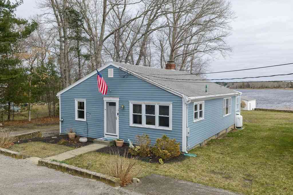 Homes For Sale - 21 River Rd<br/> Marion, MA 02738
