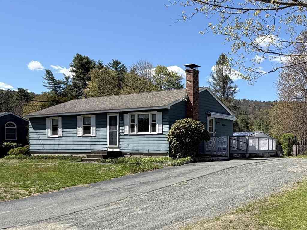 Homes For Sale - 19 Arnold Ln<br/> Franklin County, Greenfield, MA 01301