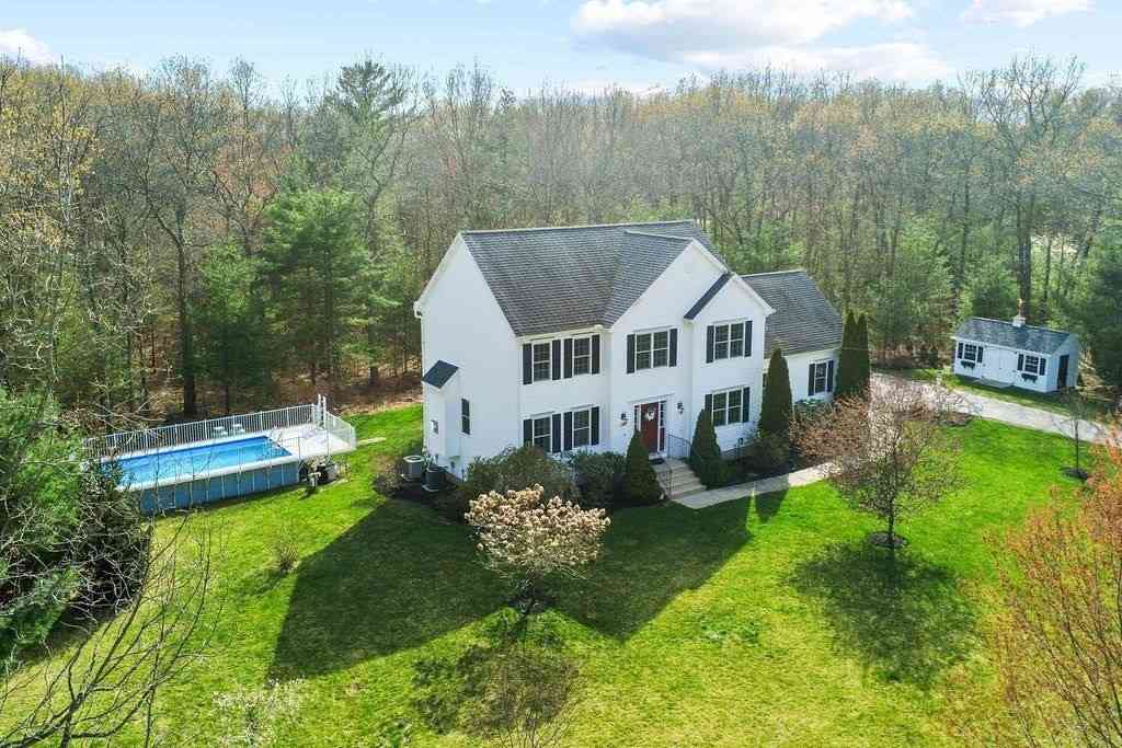 Homes For Sale - 138 North St<br/> Norfolk County, Bellingham, MA 02019