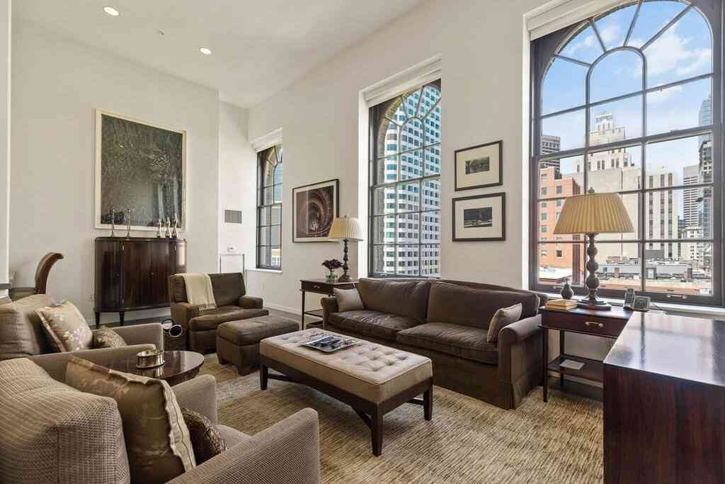Apartment For Rent - 530 Atlantic Ave #702<br/> Boston, MA 02210