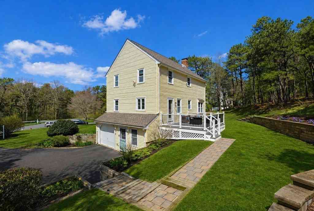 Homes For Sale - 27 Village West Trail<br/> Plymouth, MA 02360
