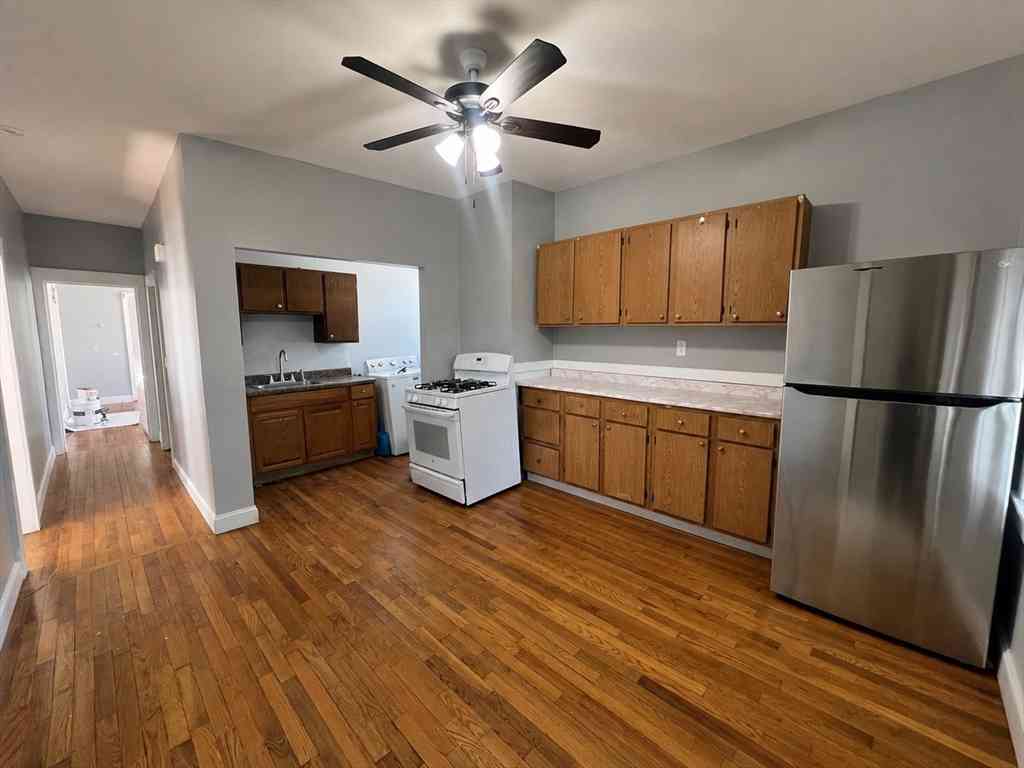 Apartment For Rent - 155 Essex #2<br/> Malden, MA 02148