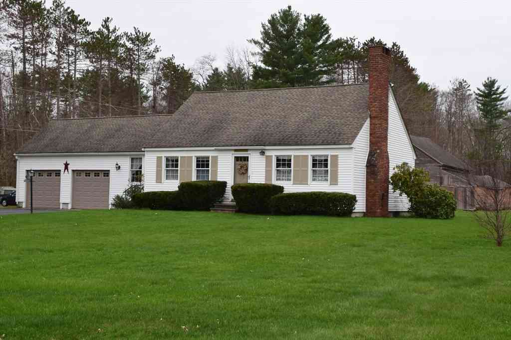 Homes For Sale - 144 Main<br/> Kingston, NH 03848