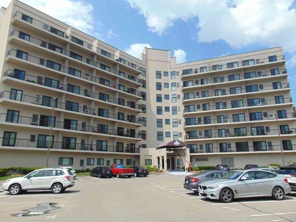 Condo For Sale - 133 Commander Shea Blvd #505<br/> Norfolk County, Quincy, MA 02171