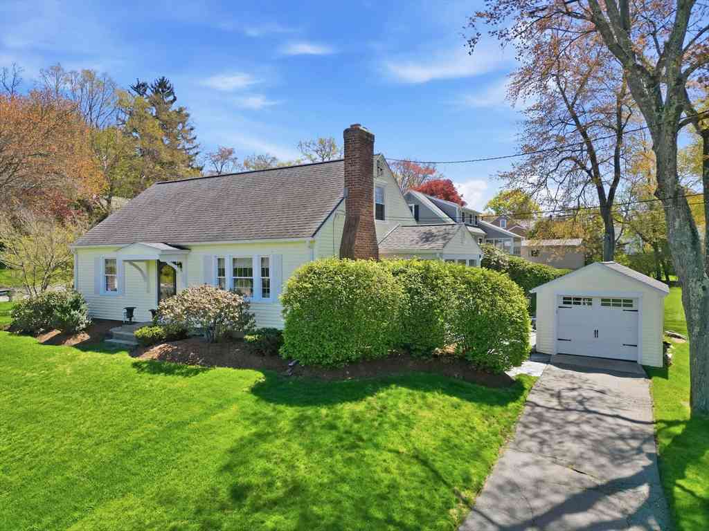 Homes For Sale - 45 Hanward Hill<br/> Hampden County, East Longmeadow, MA 01028