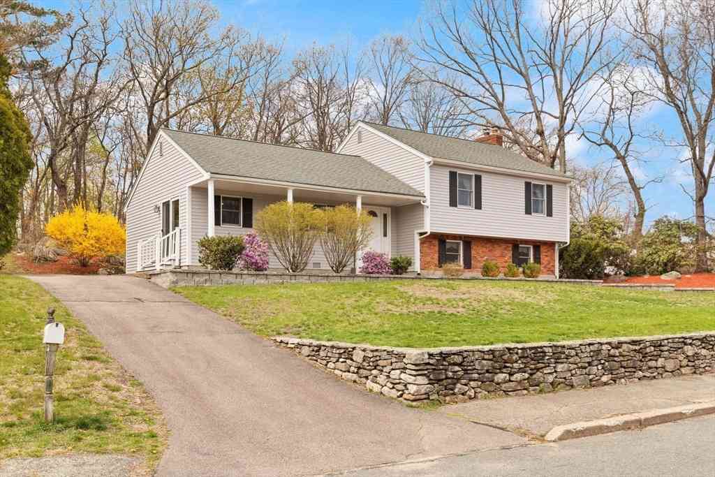 Homes For Sale - 23 Inman Rd<br/> Weymouth, MA 02188