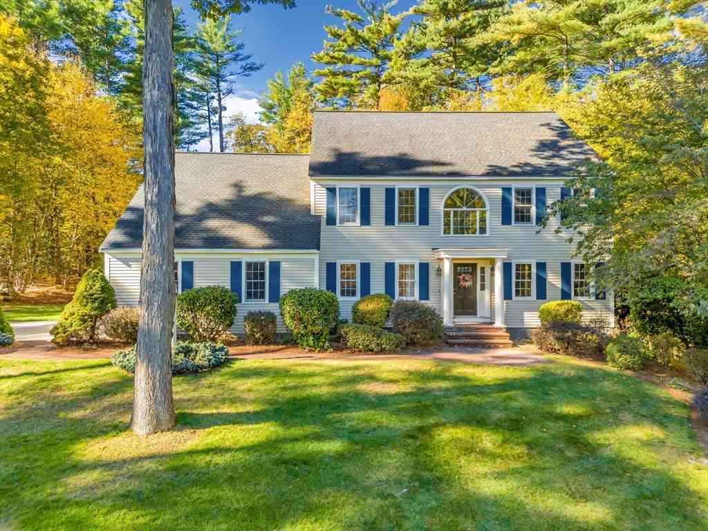 Homes For Sale - 7 Woodfield Road<br/> Acton, MA 01720