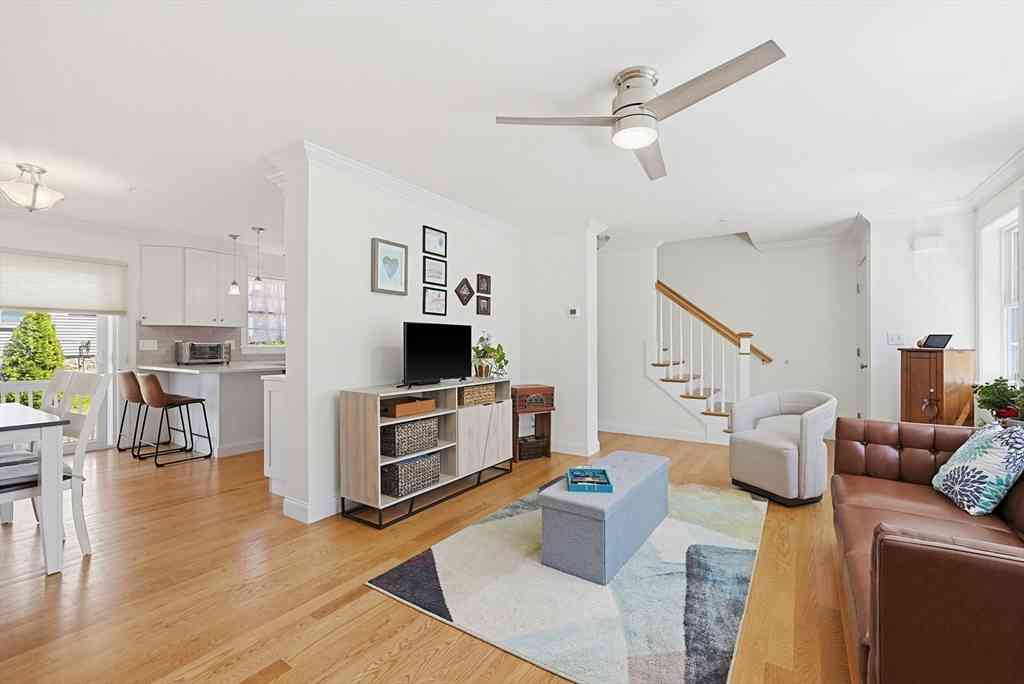 Condo For Sale - 260 West Street #3<br/> Norfolk County, Quincy, MA 02169