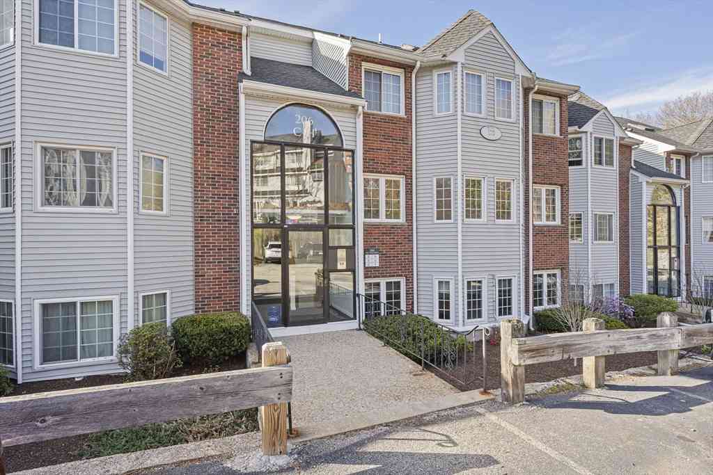 Condo For Sale - 206 Tall Oaks Dr #F<br/> Norfolk County, Weymouth, MA 02190
