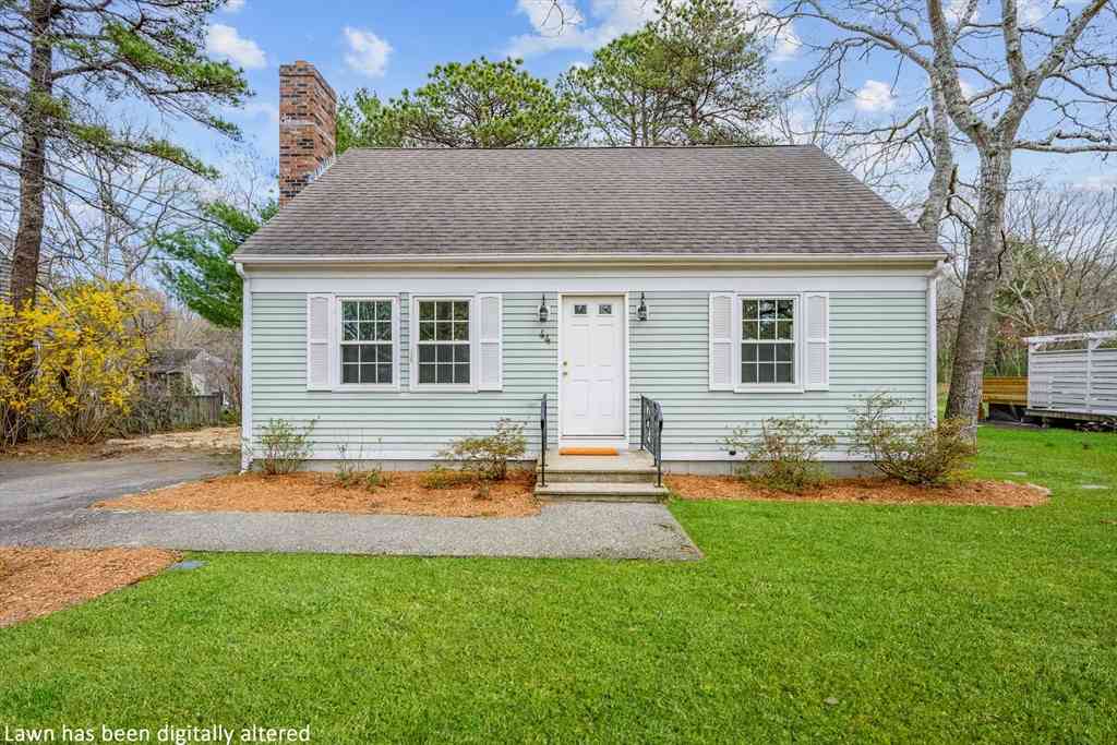 Homes For Sale - 44 Antone Ave<br/> Barnstable County, Falmouth, MA 02536