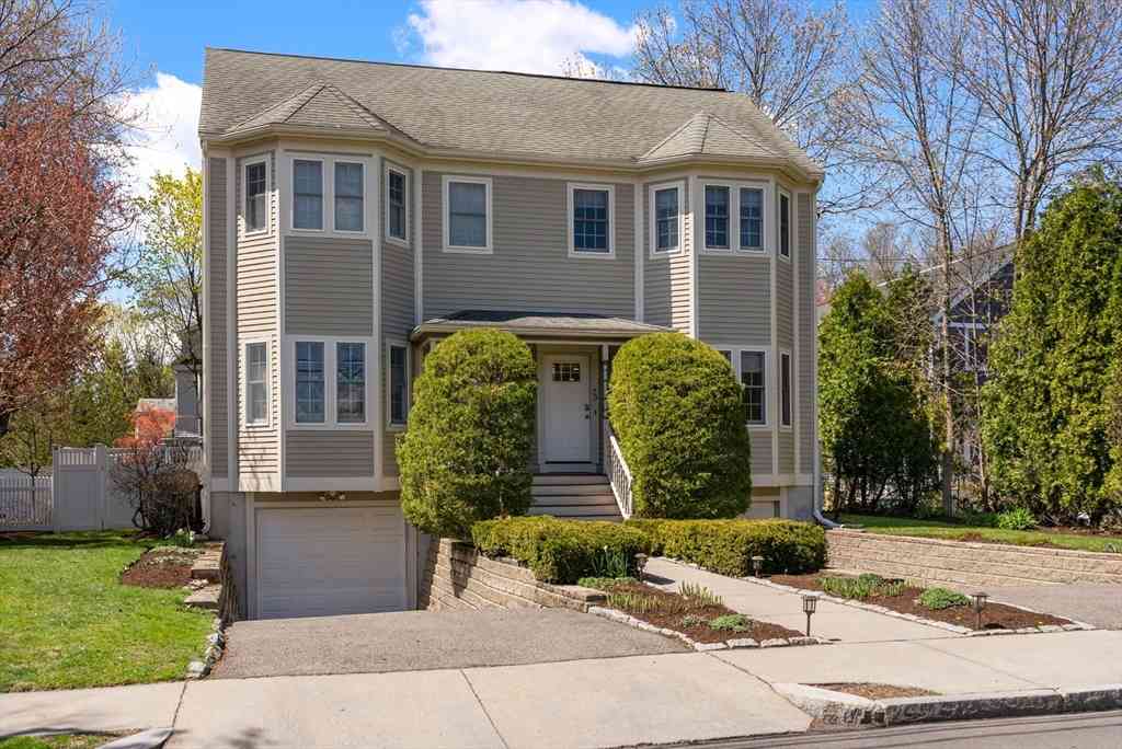 Condo For Sale - 73 Oak Ave #1<br/> Newton, MA 02465