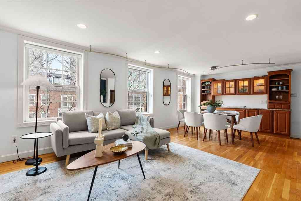 Condo For Sale - 17 Bowdoin Street #4AB<br/> Boston, MA 02114