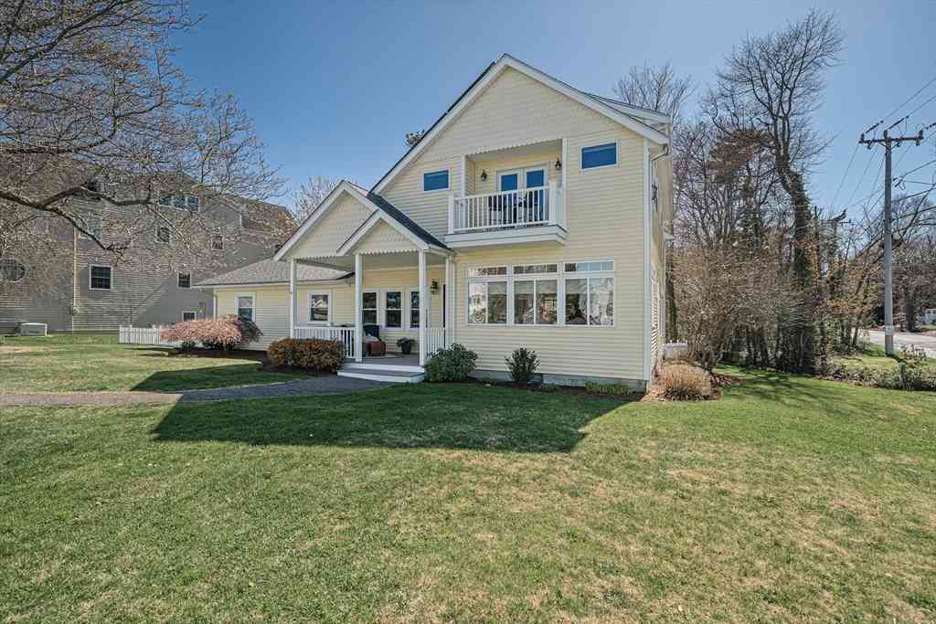 Homes For Sale - 53 Shore Dr<br/> Plymouth County, Kingston, MA 02364