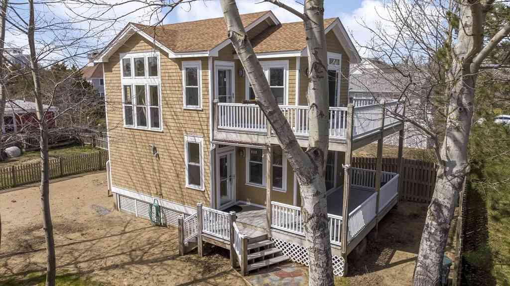 Homes For Sale - 16 Harvard Way<br/> Newbury, MA 01951