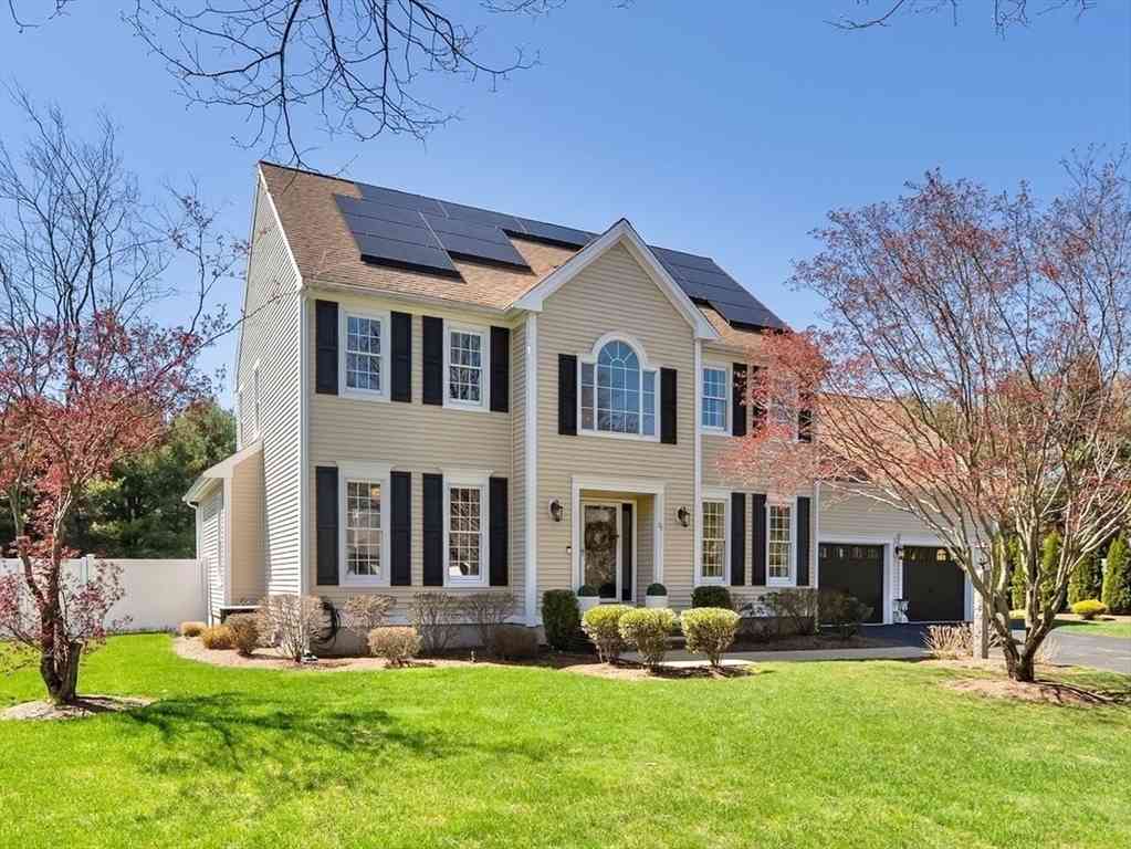 Homes For Sale - 75 Whitten Ave.<br/> Norfolk County, Stoughton, MA 02072