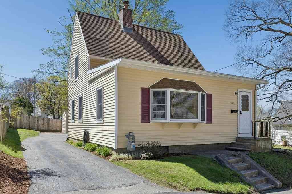 Homes For Sale - 139 Ararat Street<br/> Worcester, MA 01606
