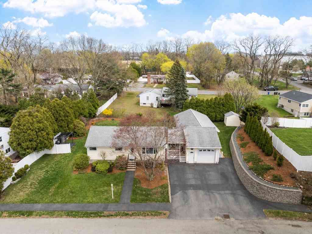 Homes For Sale - 1 Anderson St<br/> Essex County, Peabody, MA 01960