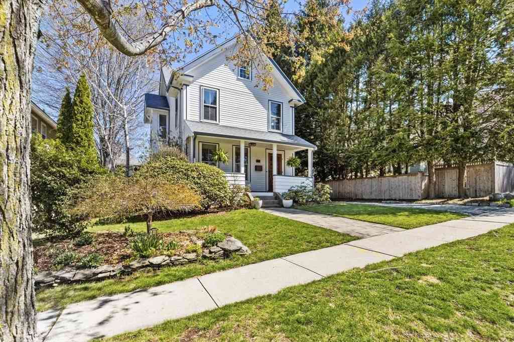 Homes For Sale - 12 Hancock St<br/> Winchester, MA 01890
