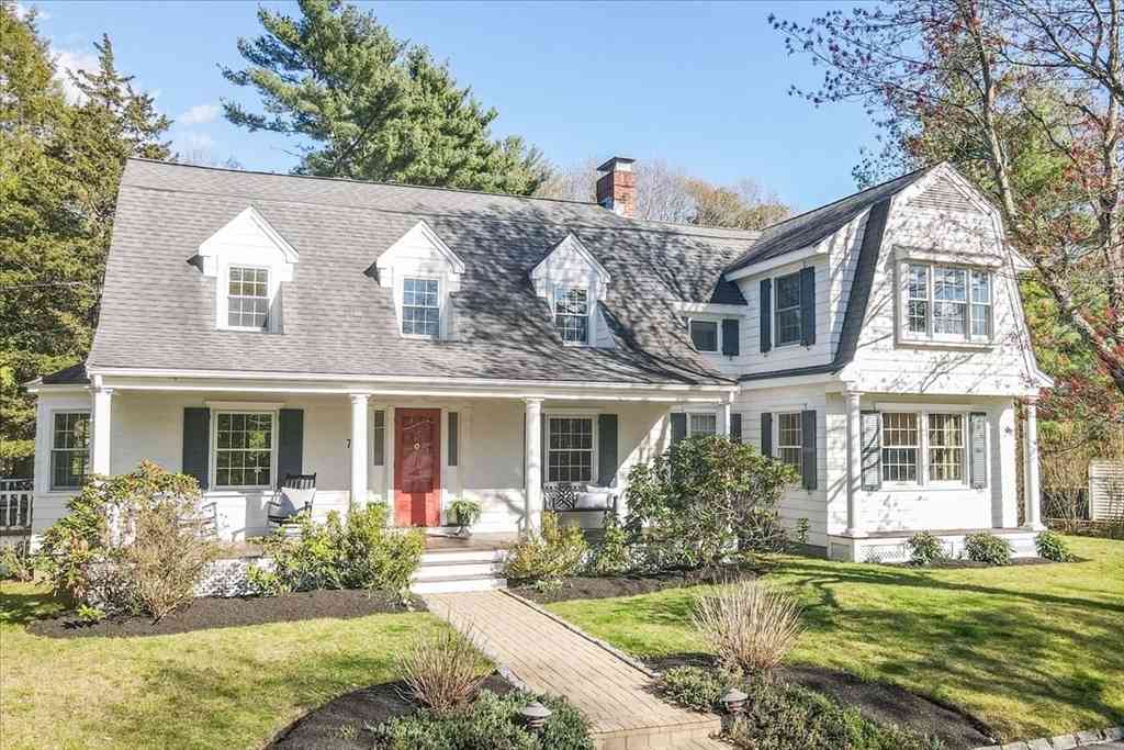Homes For Sale - 78 Westchester Drive<br/> Norfolk County, Westwood, MA 02090