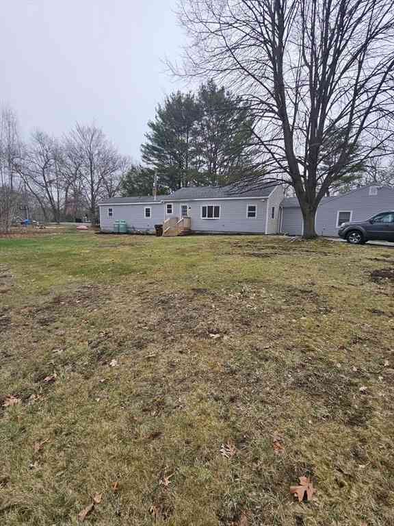 Homes For Sale - 13 Spring Hill Rd<br/> Newbury, MA 01922