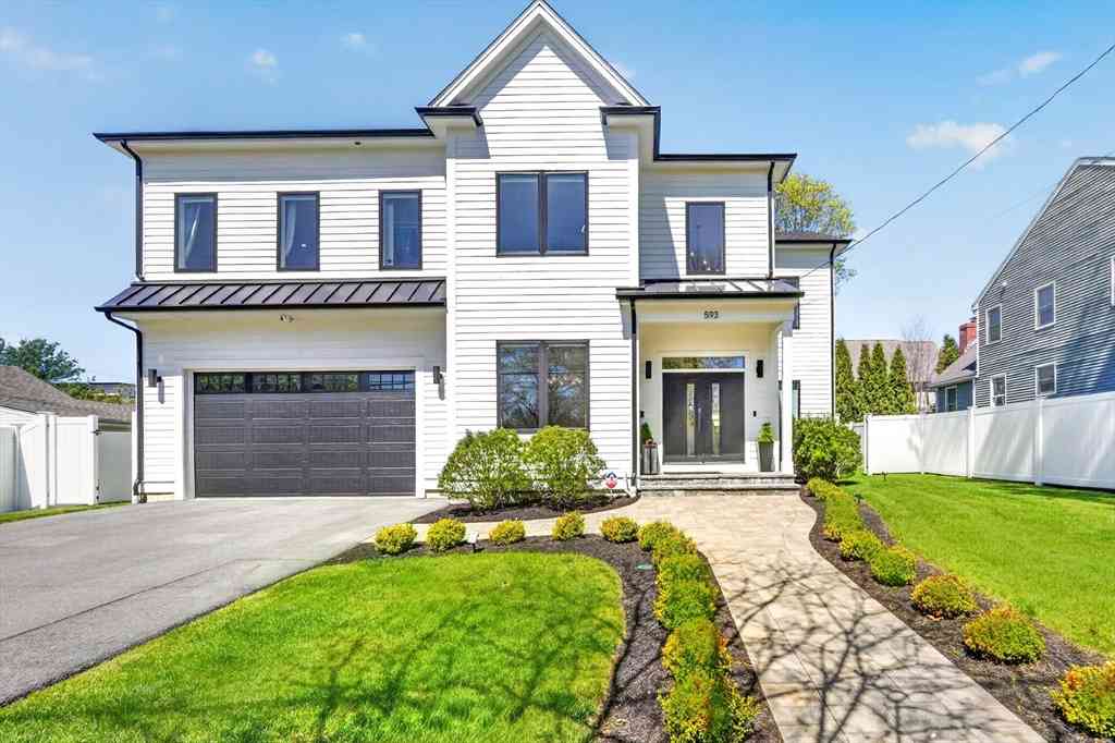 Homes For Sale - 593 Saw Mill Brook Pkwy<br/> Middlesex County, Newton, MA 02459