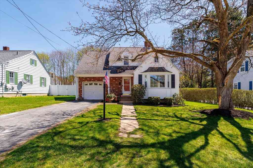 Homes For Sale - 27 Myrtle Rd<br/> Worcester County, Gardner, MA 01440