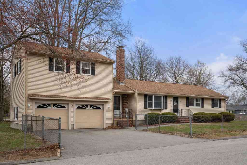 Homes For Sale - 6 Broadview Rd<br/> Middlesex County, Lowell, MA 01852