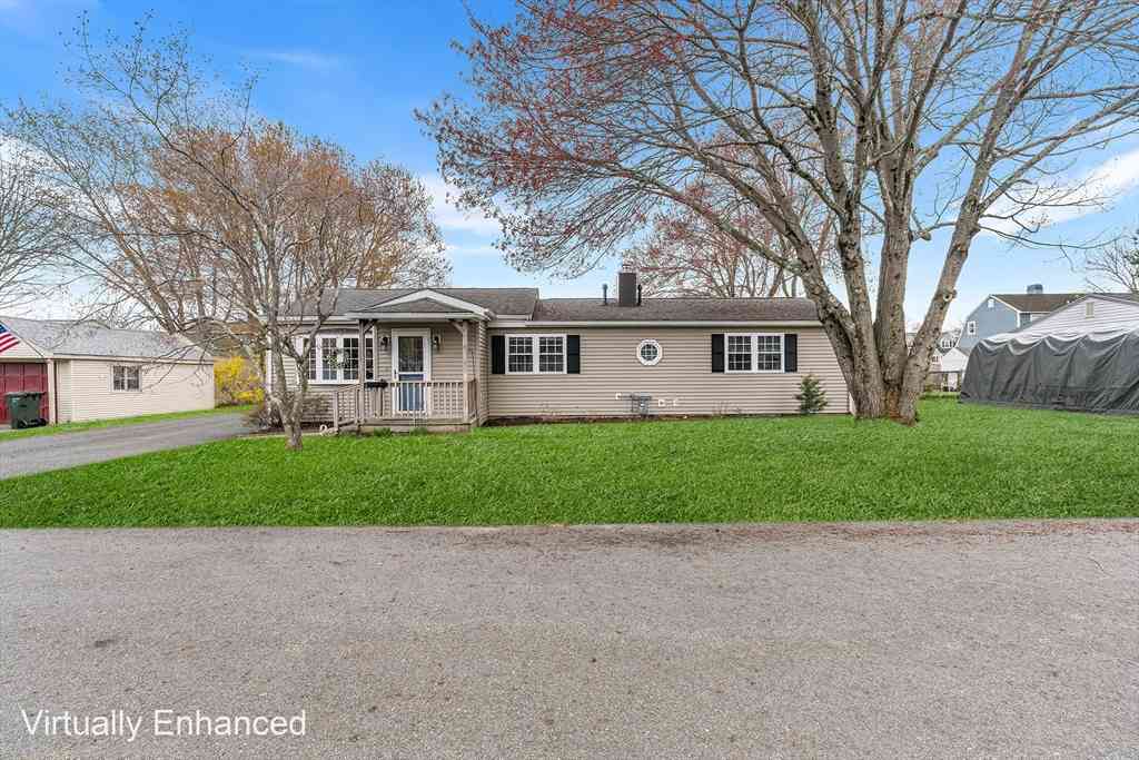 Homes For Sale - 21 Dorothy Ave<br/> Norfolk County, Bellingham, MA 02019