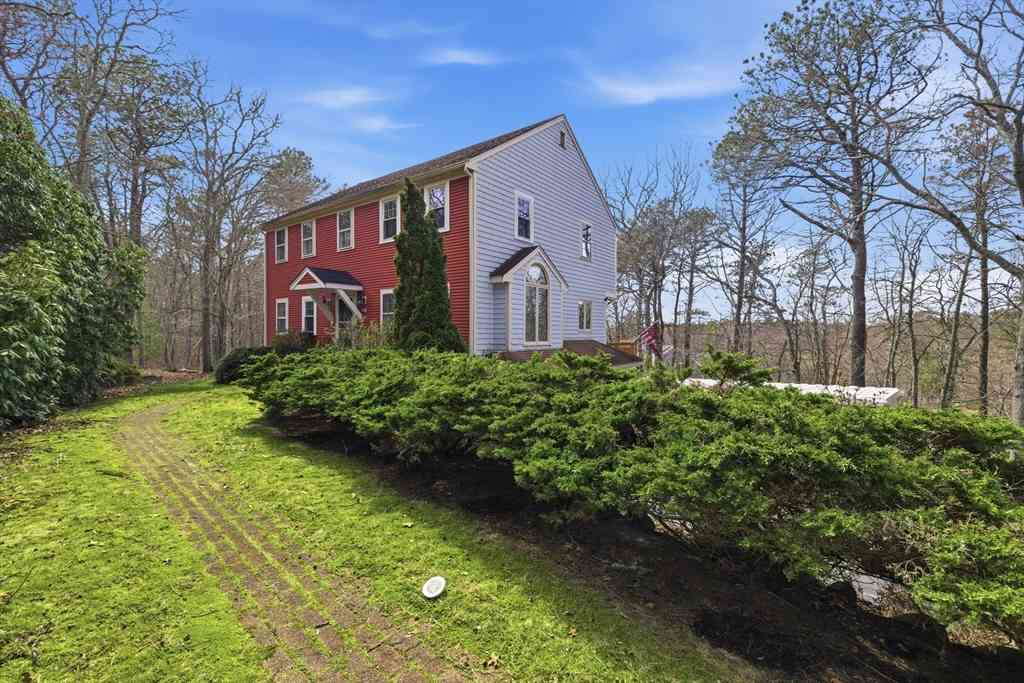 Homes For Sale - 32 Admiral Halsey Rd<br/> Plymouth, MA 02360