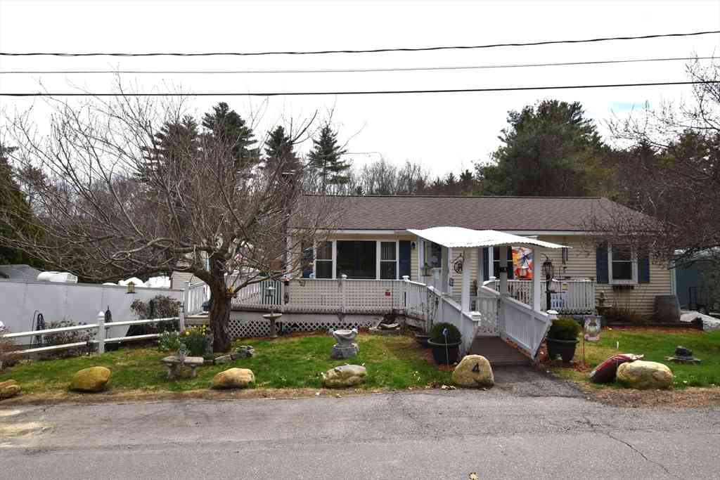 Homes For Sale - 4 Independence Ave.<br/> Kingston, NH 03848