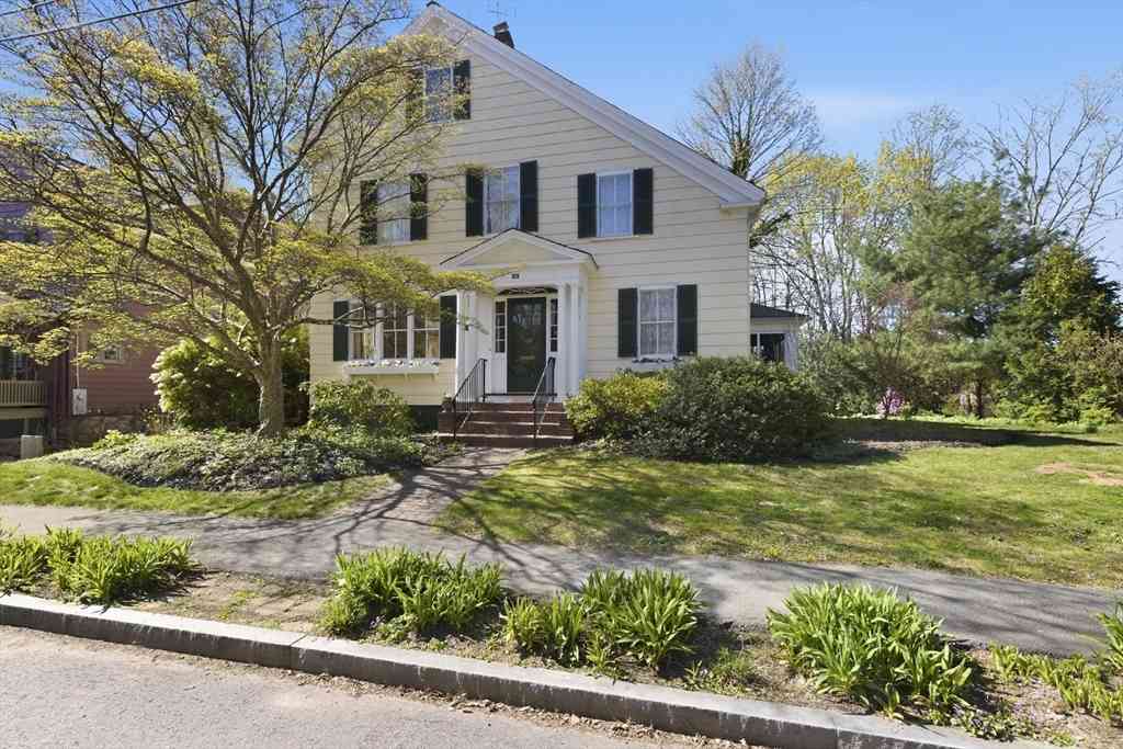 Homes For Sale - 12 Hancock Ave<br/> Middlesex County, Lexington, MA 02420