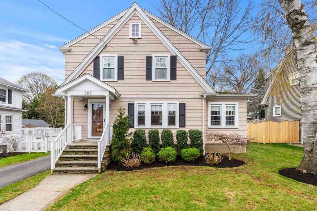 Homes For Sale - 387 Upham Street<br/> Melrose, MA 02176